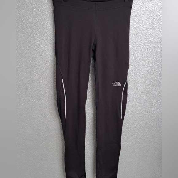The North Face Women's Black Leggings  Size S/P - Picture 1 of 8